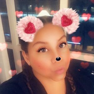 Meet your Posher, Gladys